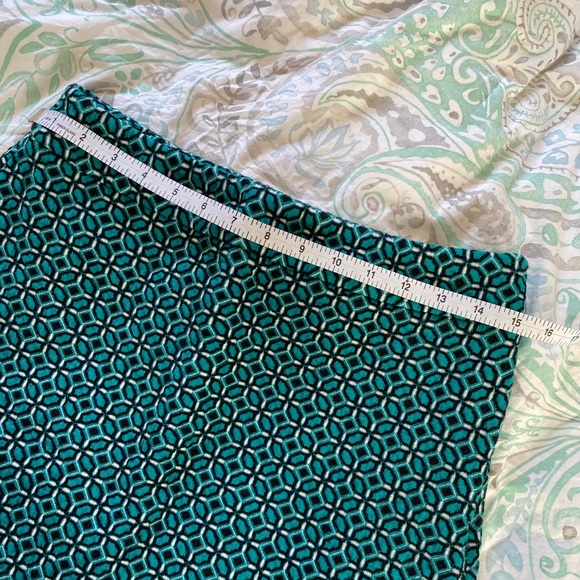Ann Taylor LOFT Jacquard Mini Skirt - Picture 3 of 5